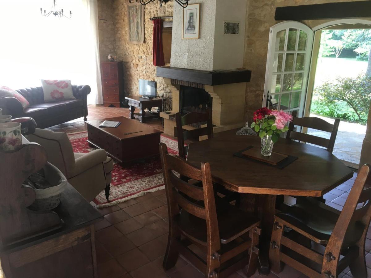 Le Petit Chateau - Adults Only Property Le Bugue Eksteriør billede