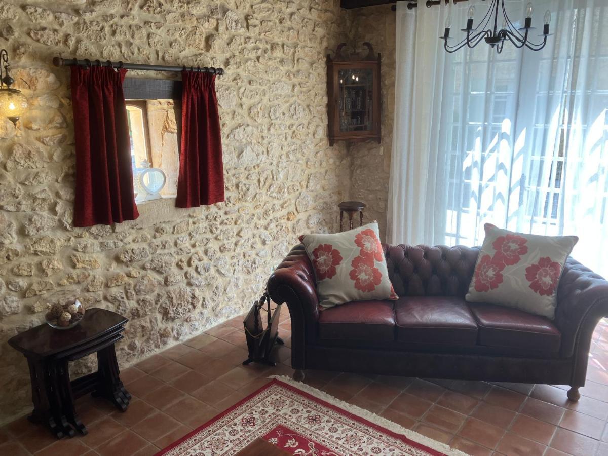 Le Petit Chateau - Adults Only Property Le Bugue Eksteriør billede