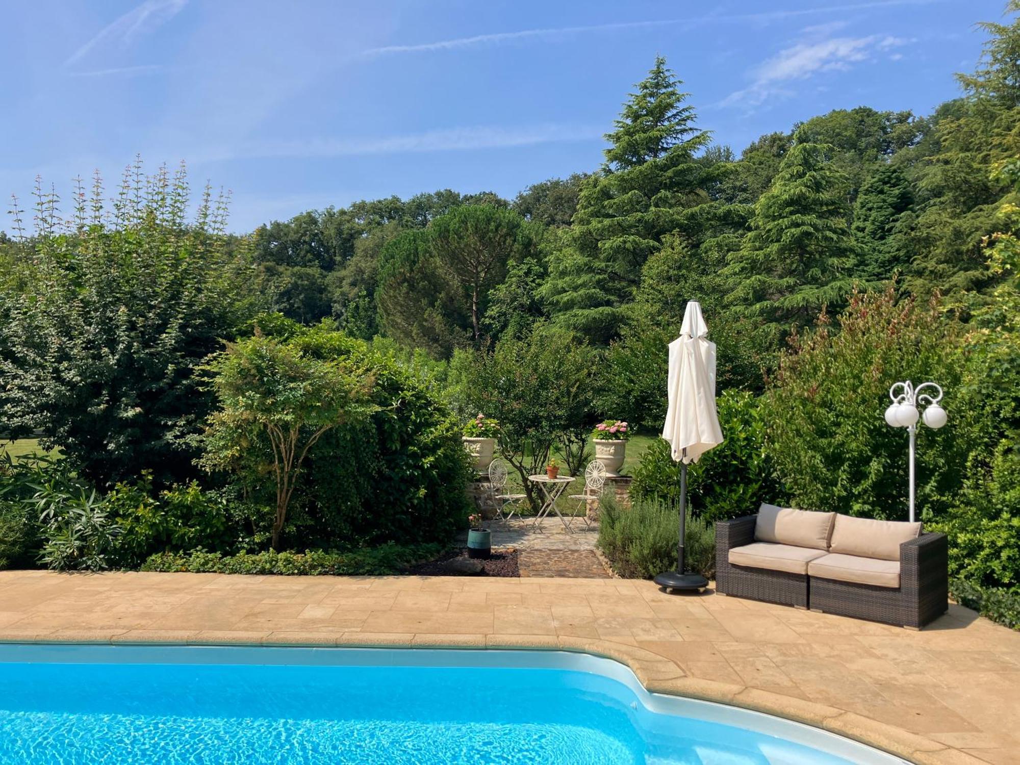 Le Petit Chateau - Adults Only Property Le Bugue Eksteriør billede